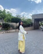 নতুন স্ক্রিন ব্লক প্রিন্টেড টু-পিস – স্টাইল আর কমফোর্টের পারফেক্ট কম্বো - Image 2